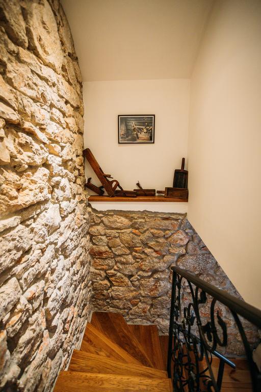 Charming Old Stone House Sali Exterior foto
